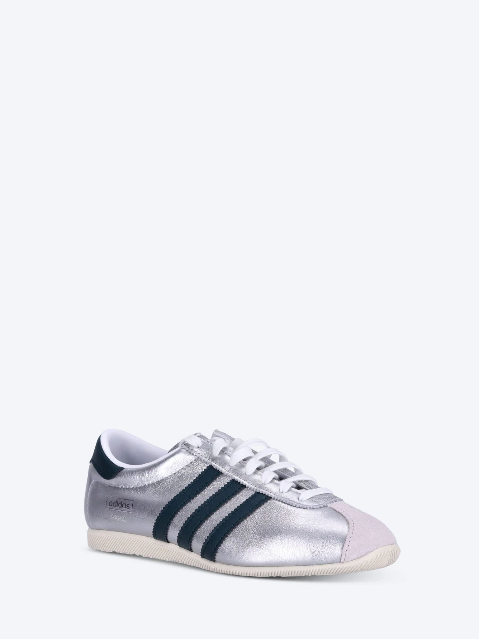 Paris w sneakers - Image 2