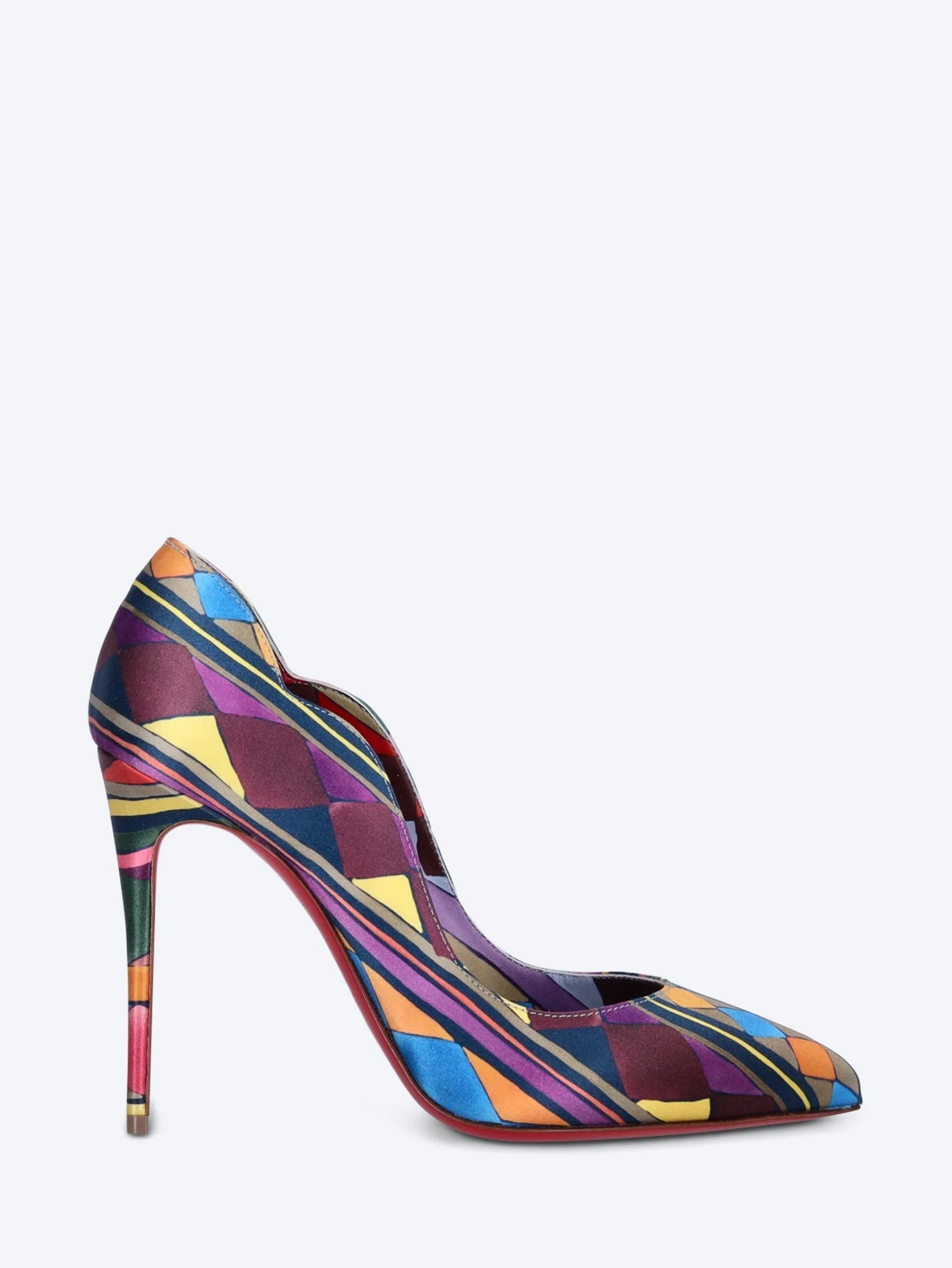 Hot chick 100 cr satin losange pumps