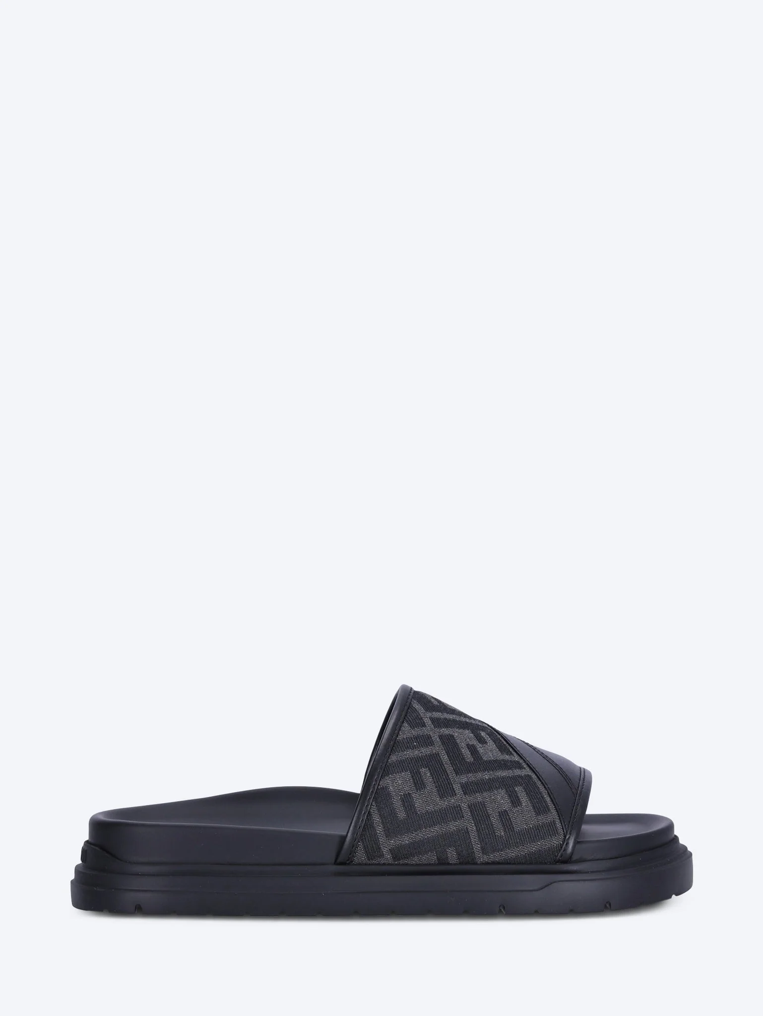 Fendi chun slides
