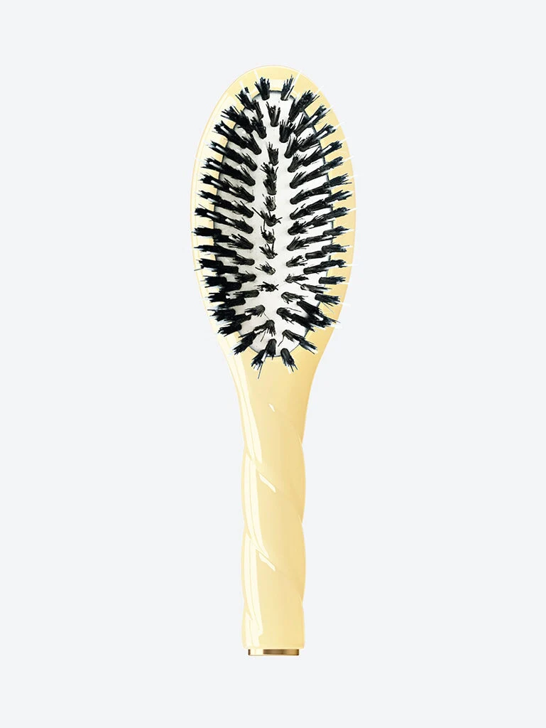 N.02 the essential baby brush cair
