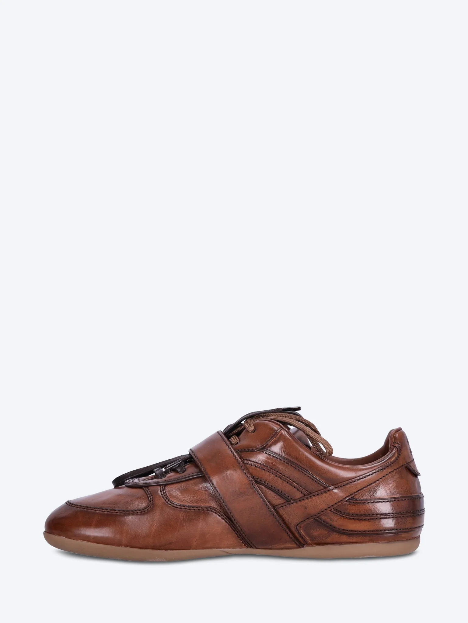 Gymnasium leather sneakers - Image 4