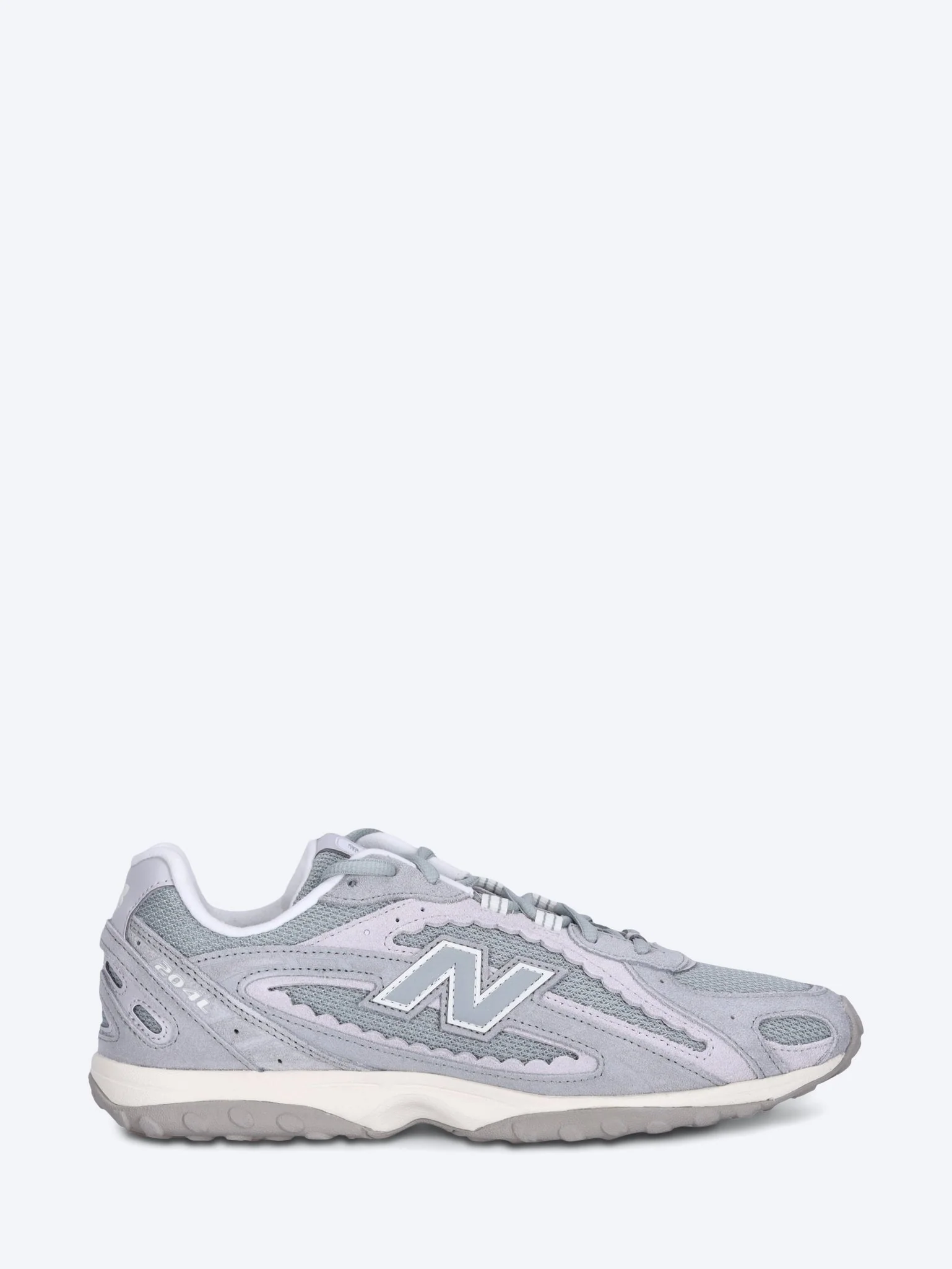204l sneakers