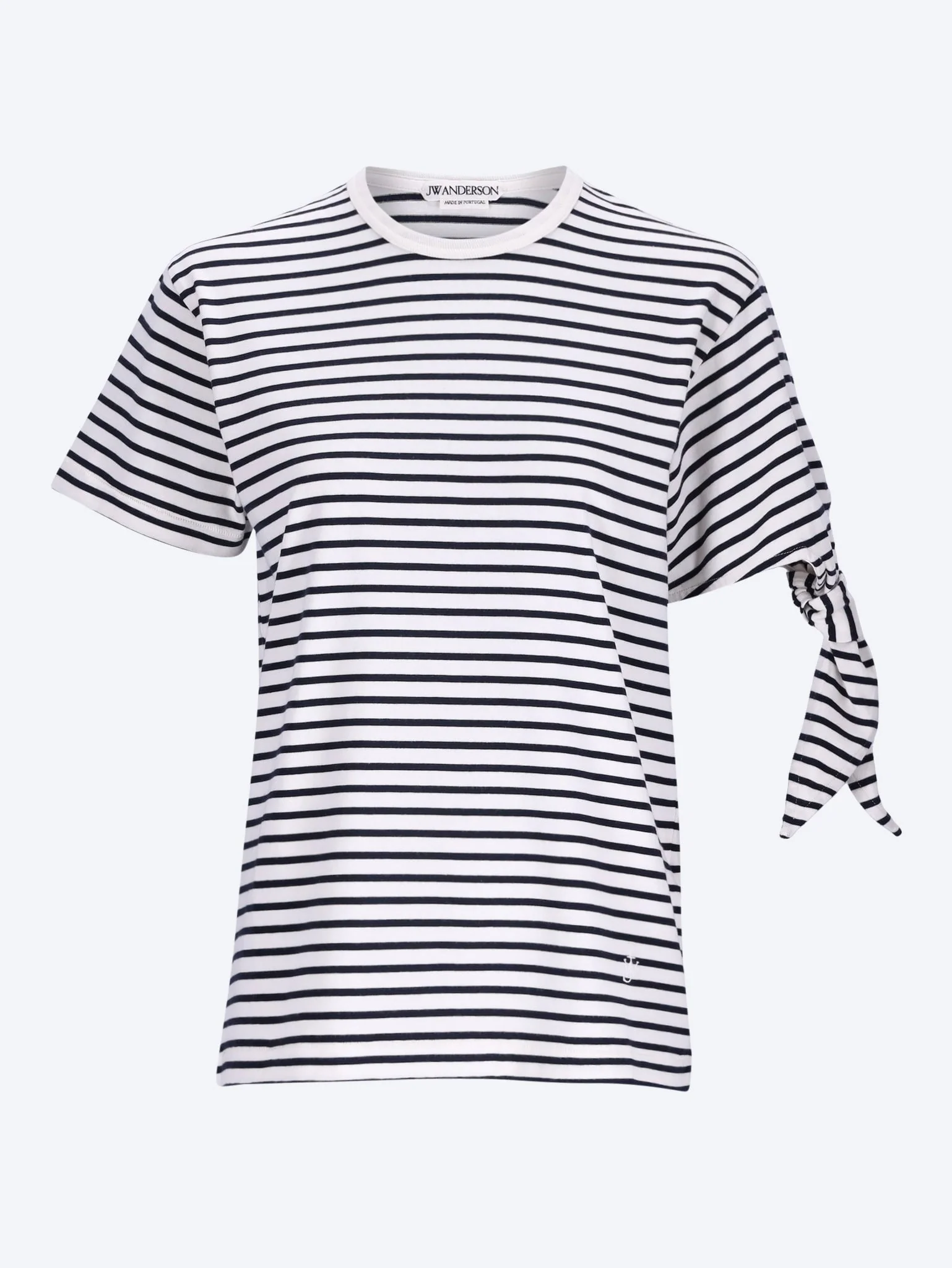 Sleeve knot t-shirt